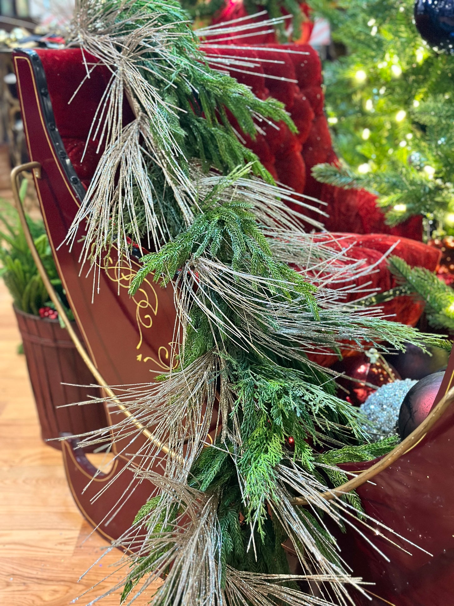 4’ Glitter Long Needle Pine Garland