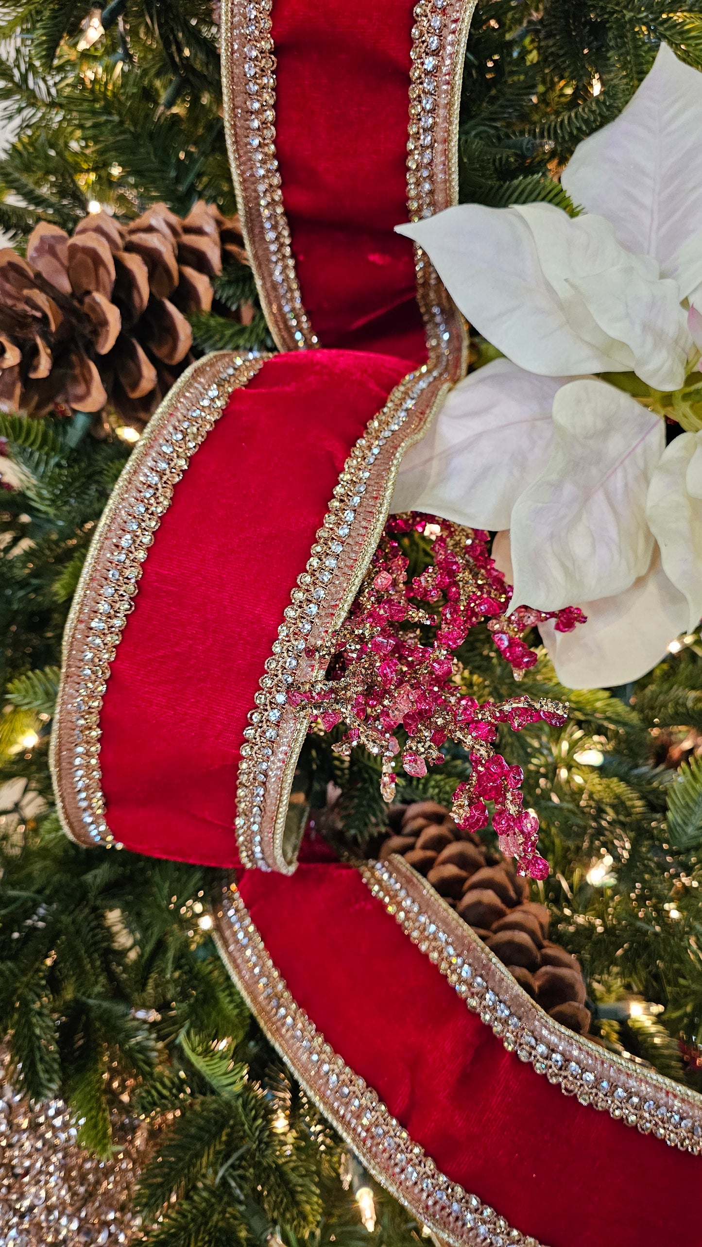 4" Velvet Gold Jewel Side Trim, Red