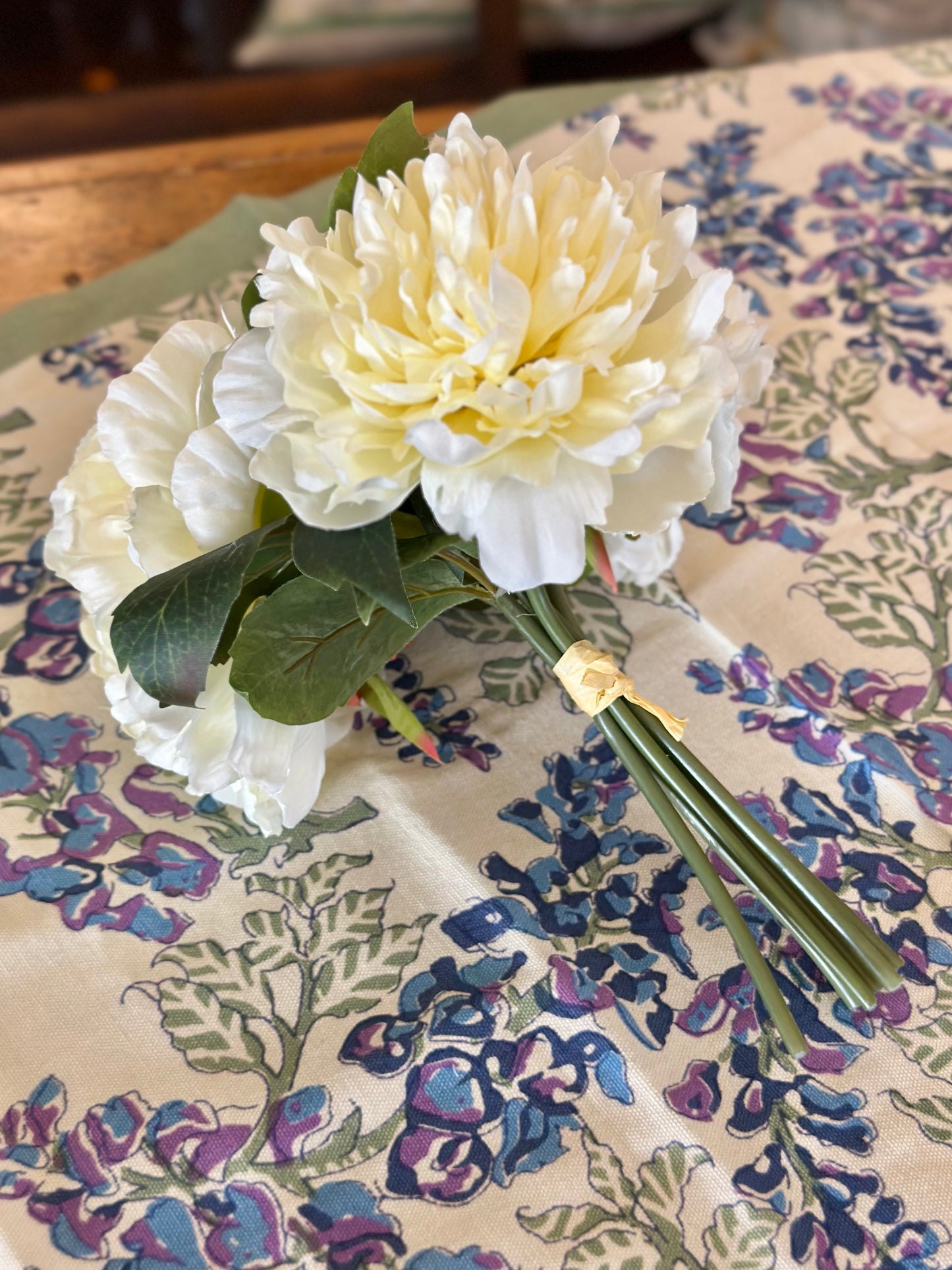 10" Cream Peony Bouquet