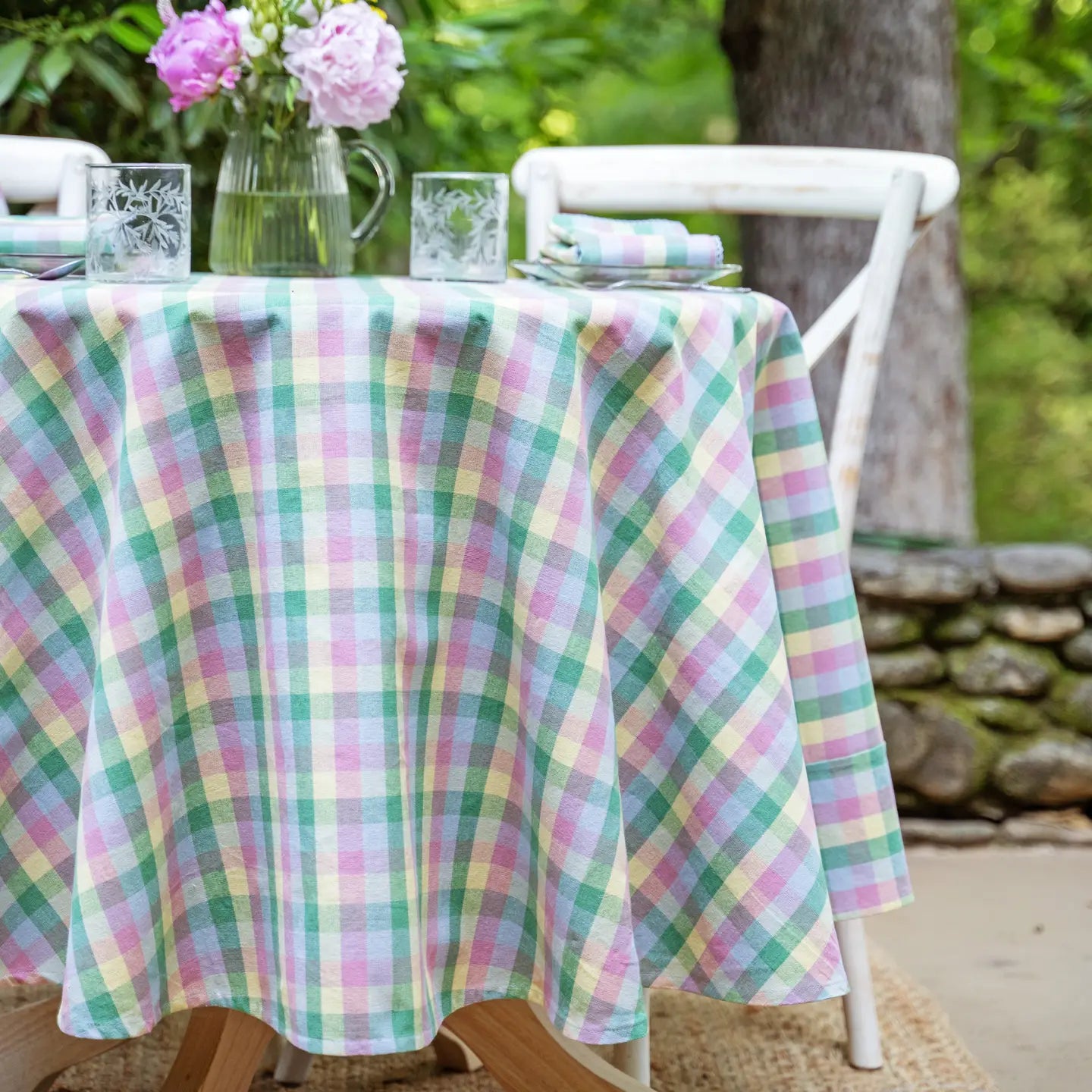 Spring Garden Plaid Round Tablecloth