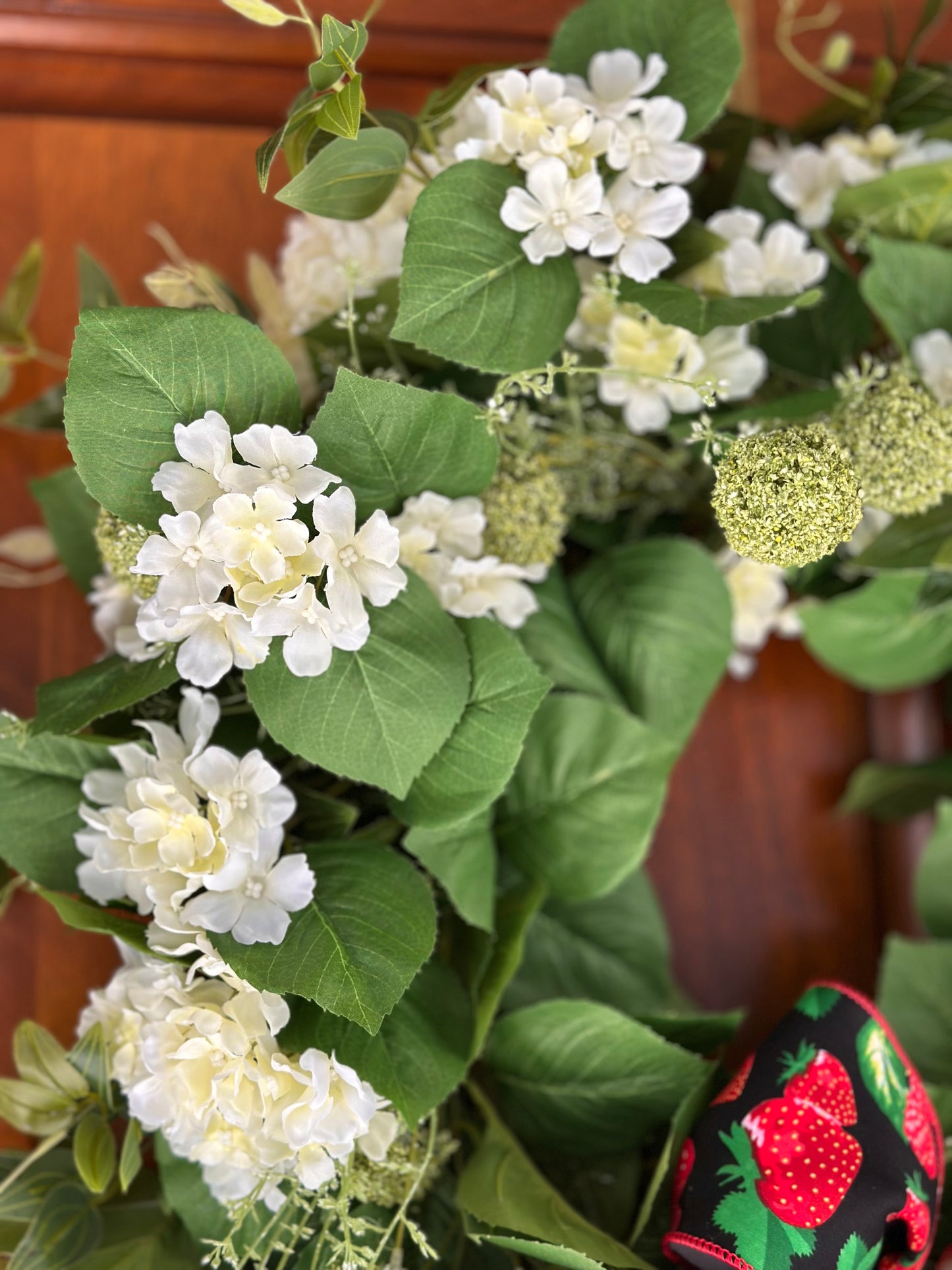 Green Puff with White Geraniums Wreath