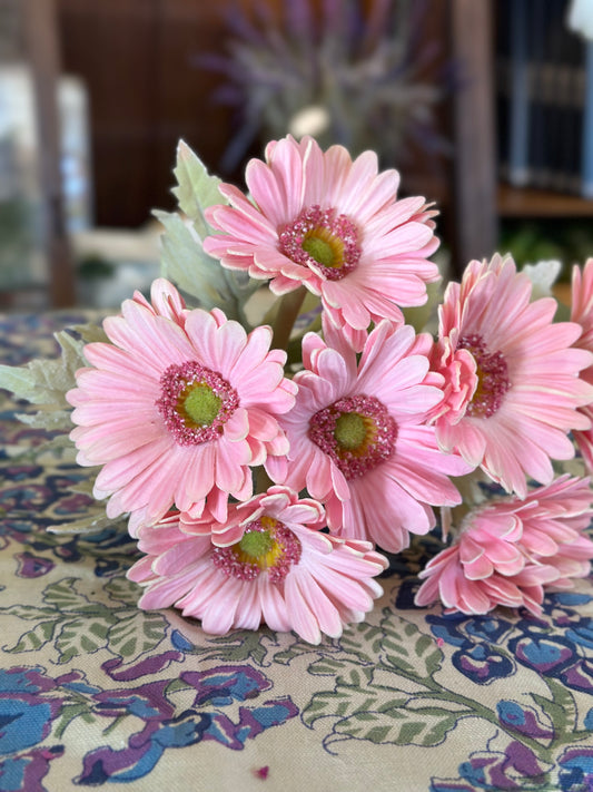 13" Pink Gerbera Daisy Bundle