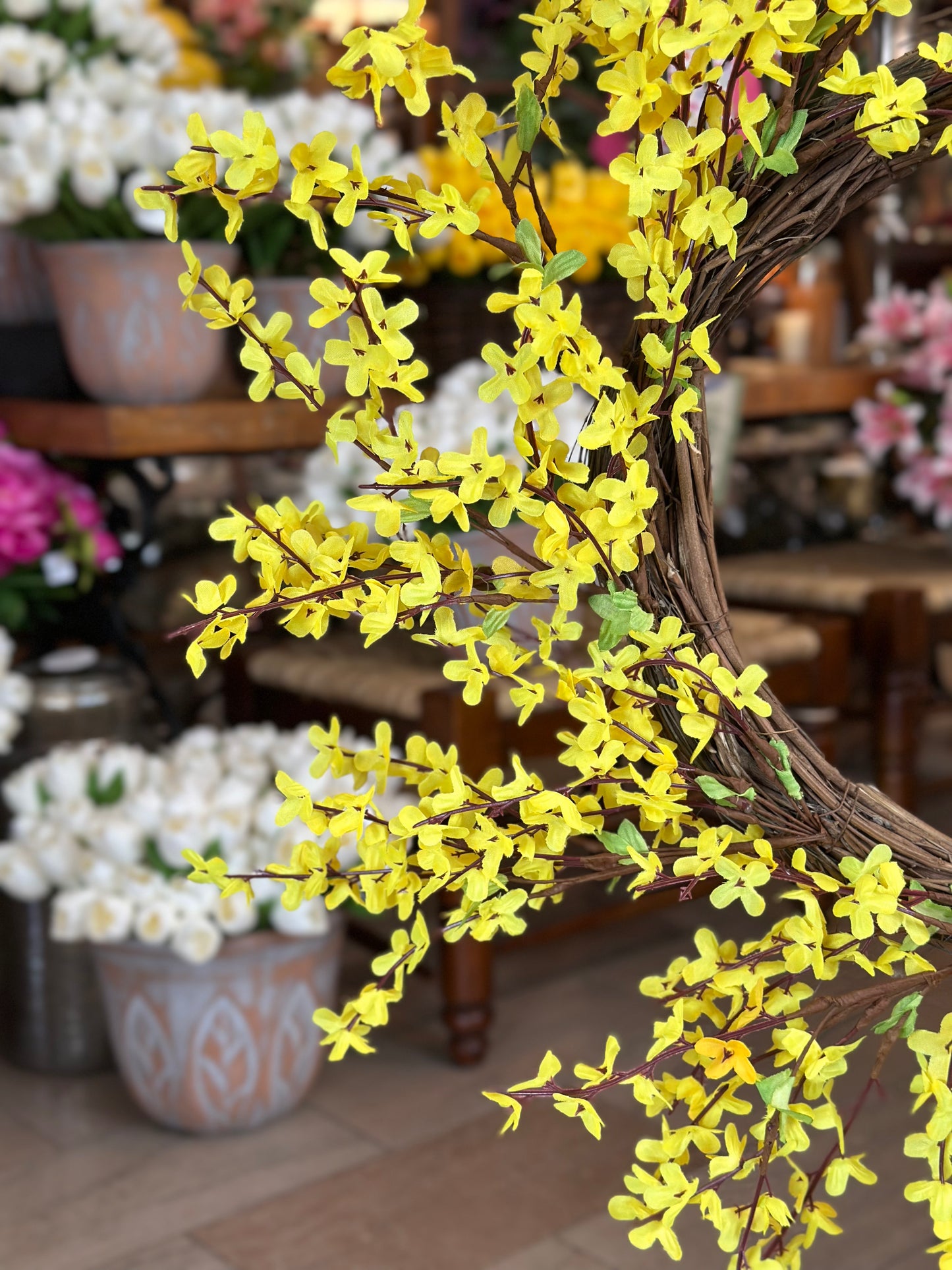 22" Wild Forsythia Wreath